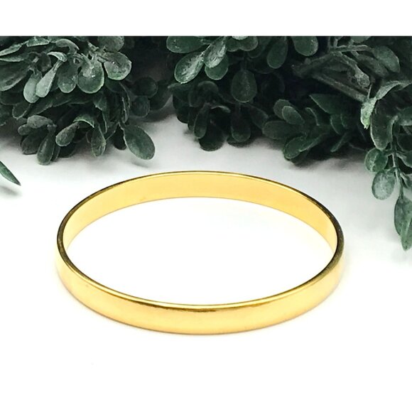 Vintage inspired Gold-Tone Polished Slim Bangle Bracelet - Picture 1 of 5